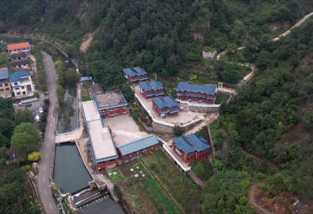 興隆縣詩上莊村