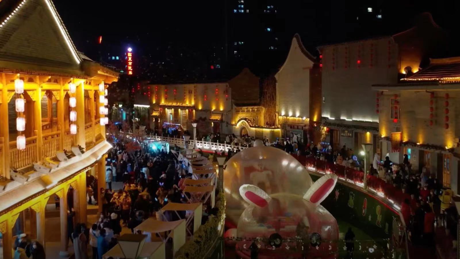 摩肩擦踵趕大集——西北縣城消費市場一線觀察