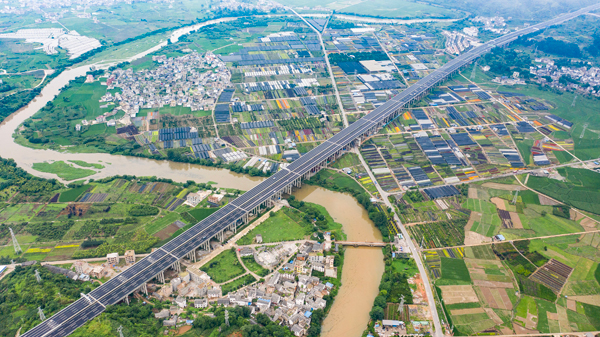 放大數據優勢 重塑發展增勢——2023數博會上的國企數字化轉型樣本