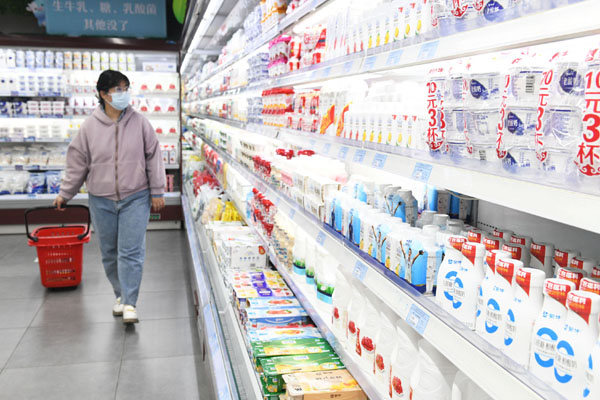 乳業為“菌”所困 高質量發展須破障加力
