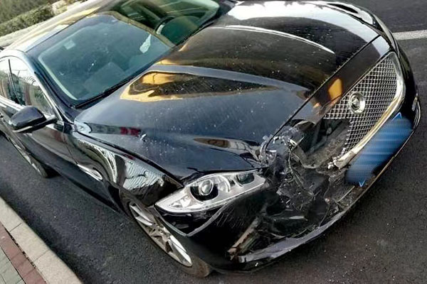 這些豪車為何“事故”頻發？