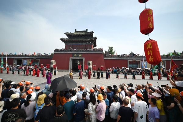 收客、服務“兩張皮”　旅游團層層分包躲監管