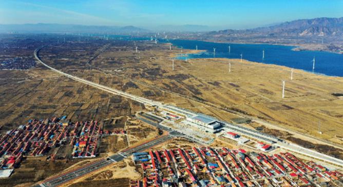 全面智能化 中國鐵路再奏領跑強音