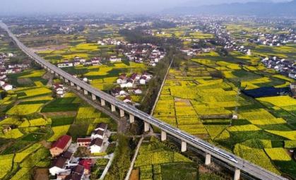 響鼓重錘 國企改革綜合施策布新局