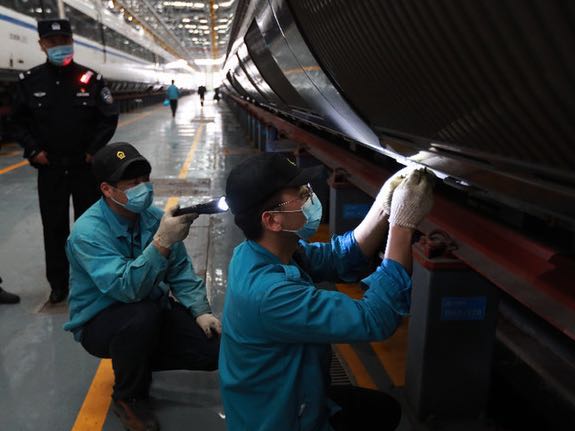 通往“春天”的道路，開了