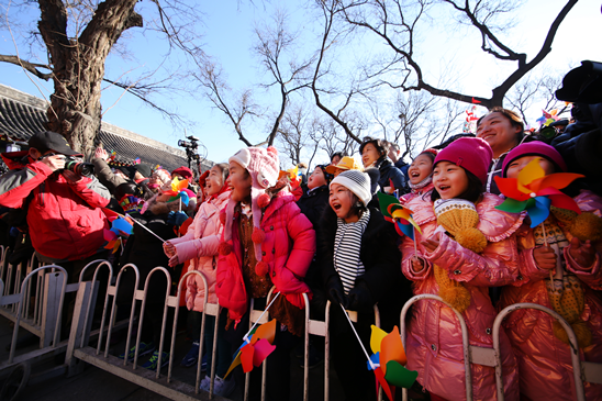 立春文化節再現京城絕跡近百年的“鞭打春牛”儀式傳統習俗