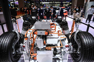 觀眾在討論奧迪車底盤